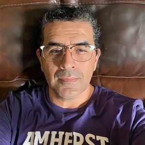 Meet your Posher, Jorge antonio